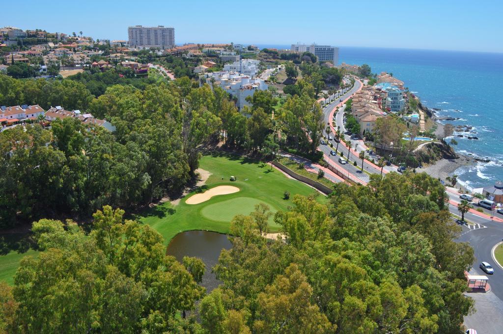 First Flatotel International Benalmadena Bagian luar foto