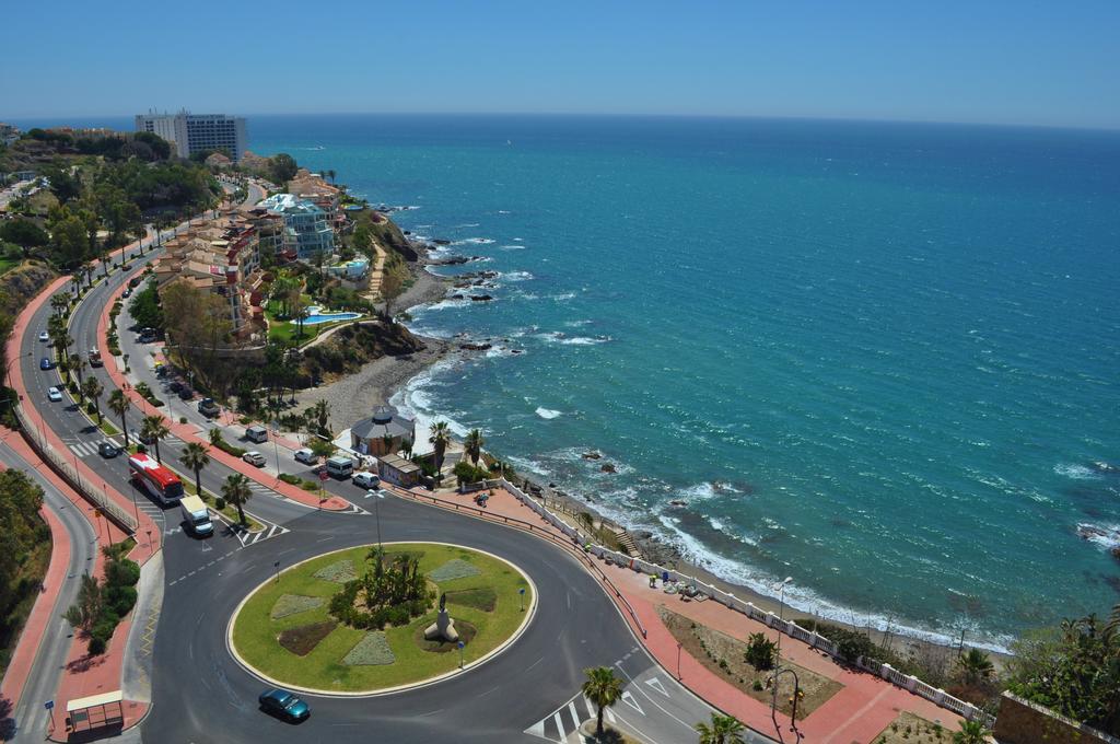 First Flatotel International Benalmadena Bagian luar foto