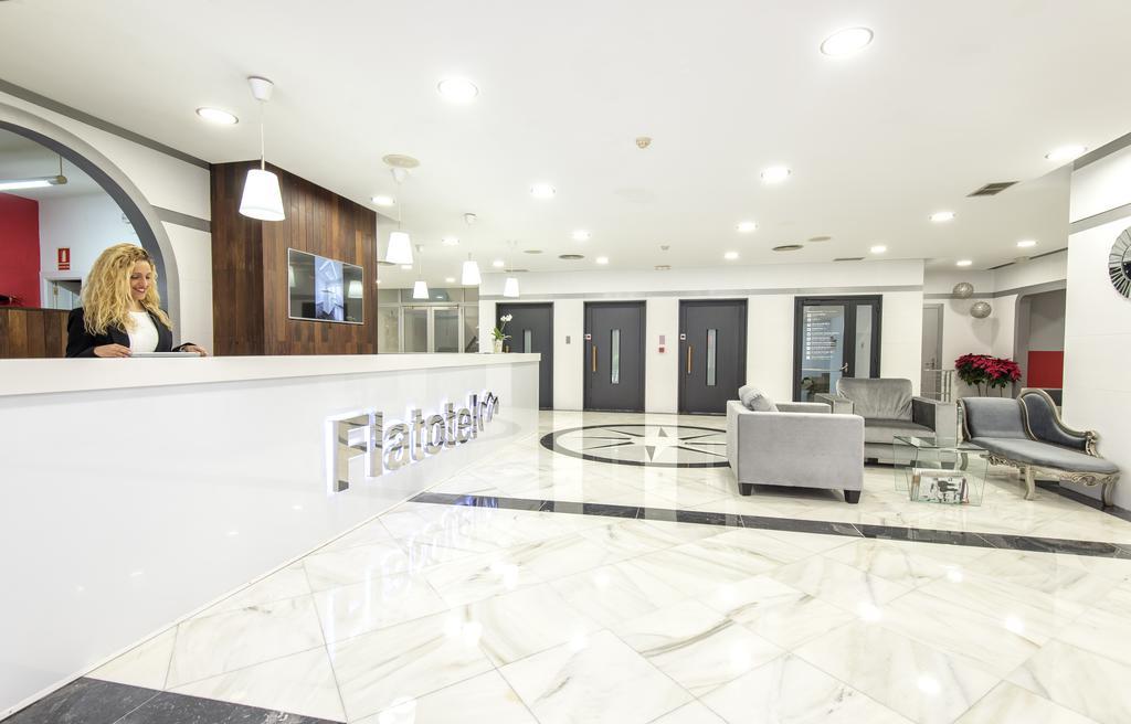 First Flatotel International Benalmadena Bagian luar foto