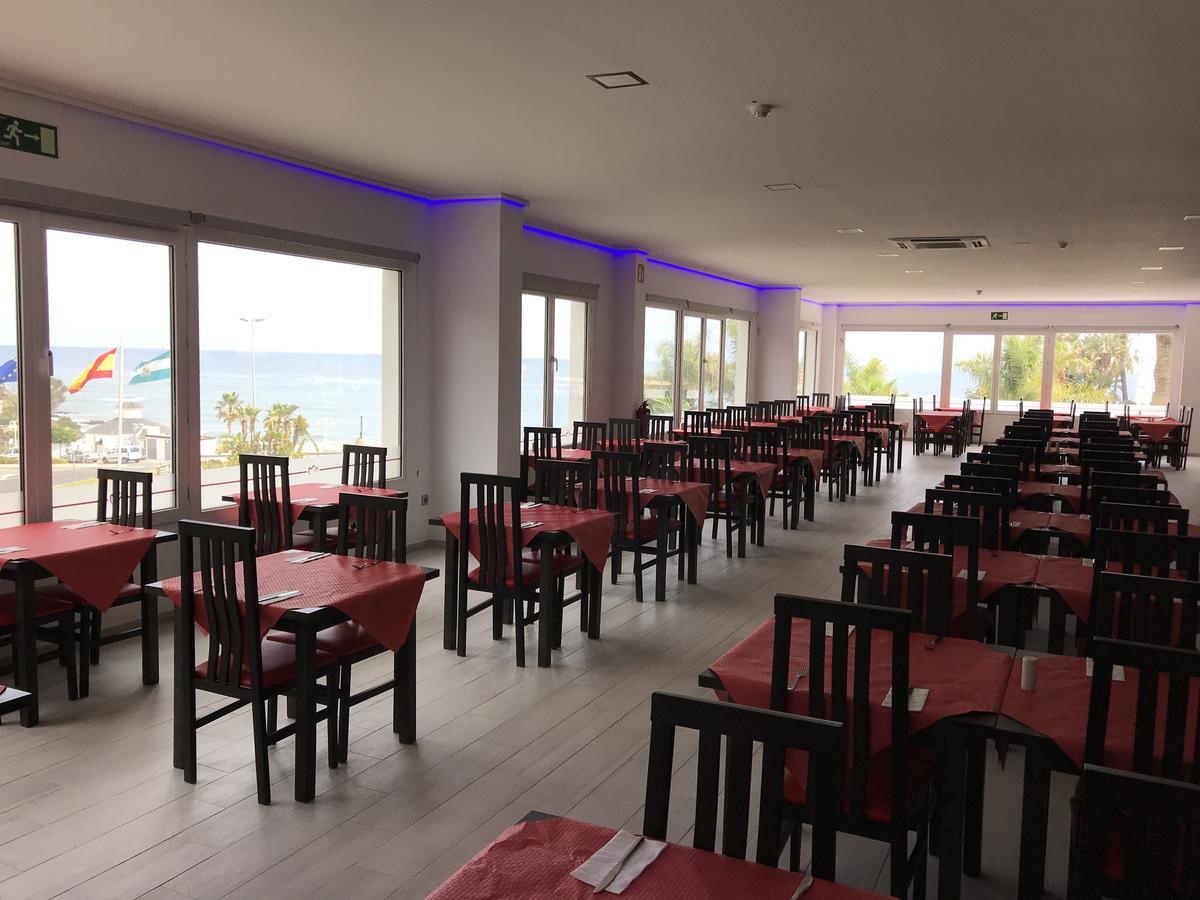 First Flatotel International Benalmadena Bagian luar foto